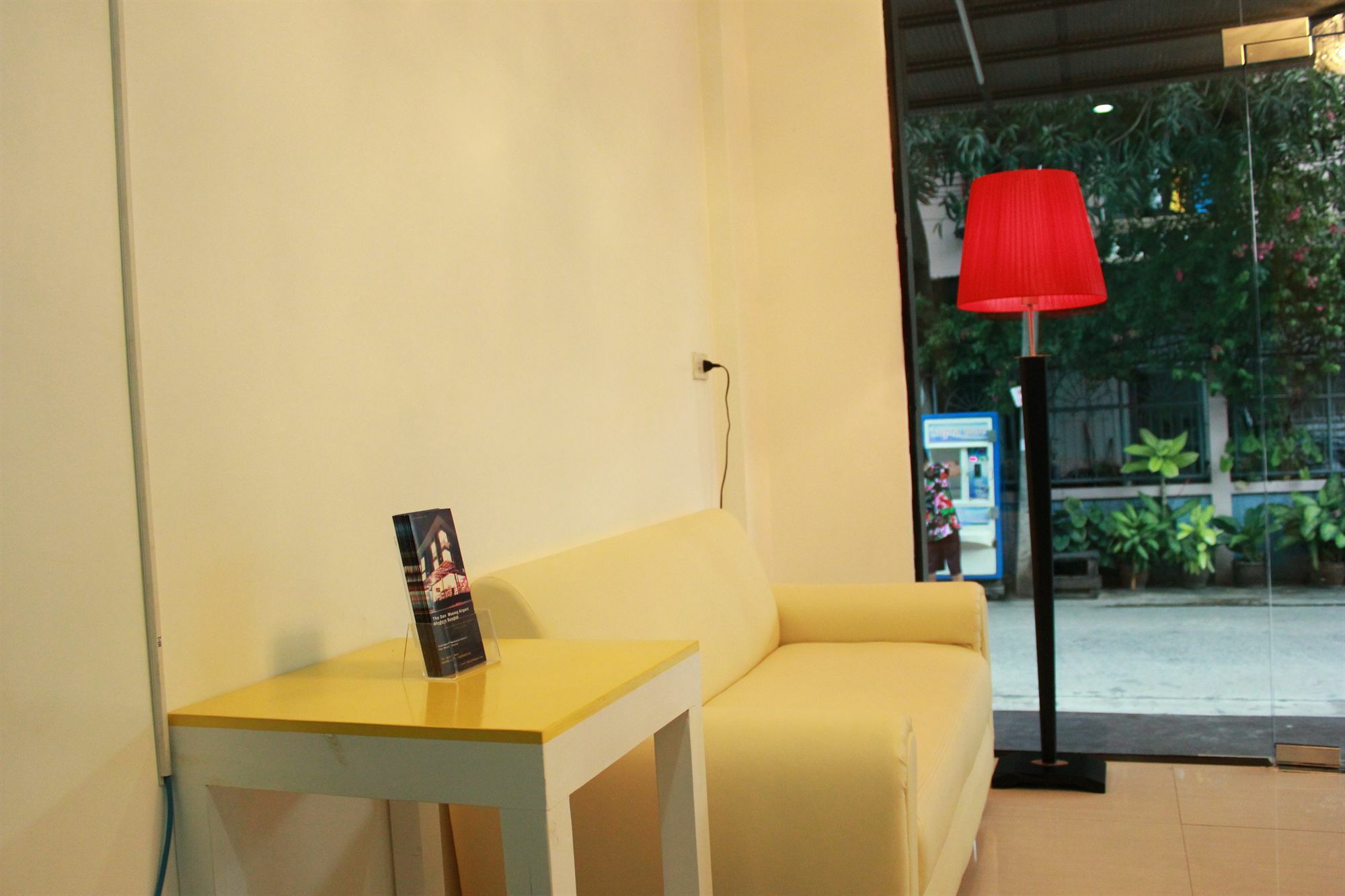 Don Mueang Airport Modern Bangkok Aparthotel Exterior photo